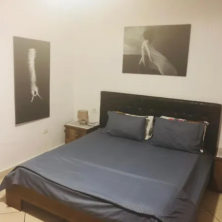 Appartement Cozzy Cottage, In Center Of Tirana