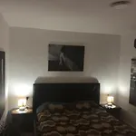 Appartamento Cozzy Cottage, In Center Of *