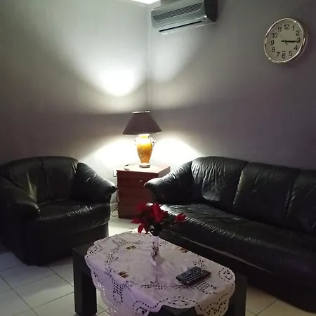 Apartment Cozzy Cottage, In Center Of *