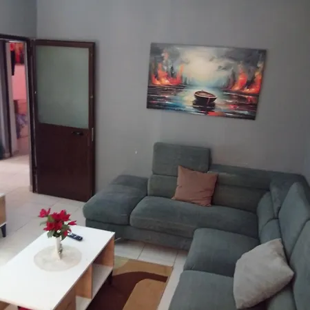 Cozzy Cottage, In Center Of Apartment