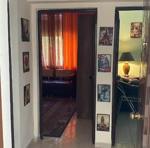 アパート Cozzy Cottage, In Center Of