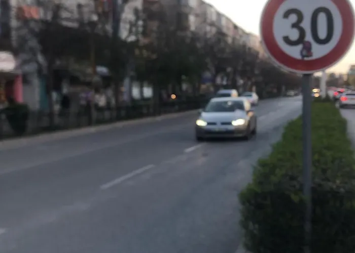 Lägenhet Cozzy Cottage, In Center Of *