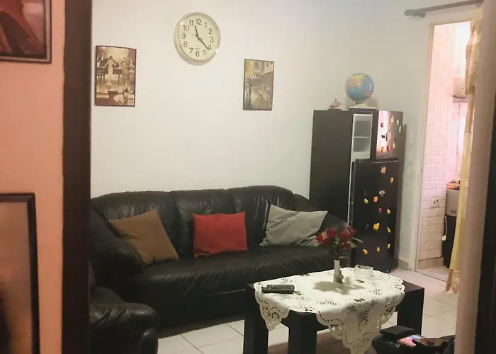 アパート Cozzy Cottage, In Center Of