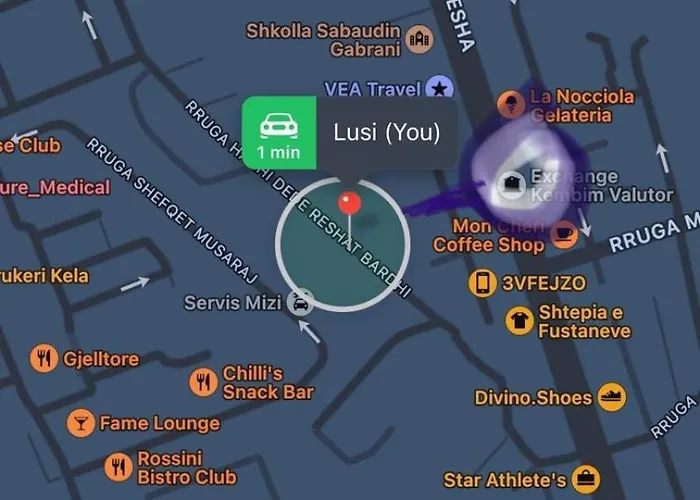 Cozzy Cottage, In Center Of ティラナ